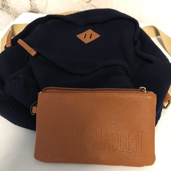 Steve Madden blue backpack and coin purse - Picture 3 of 7